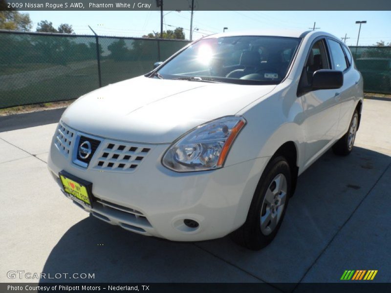Phantom White / Gray 2009 Nissan Rogue S AWD