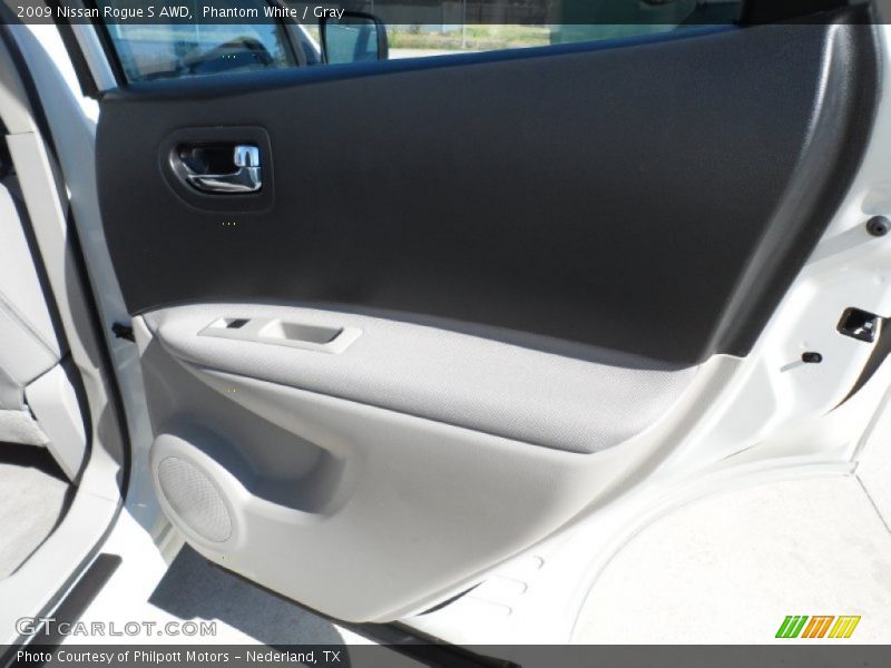 Phantom White / Gray 2009 Nissan Rogue S AWD
