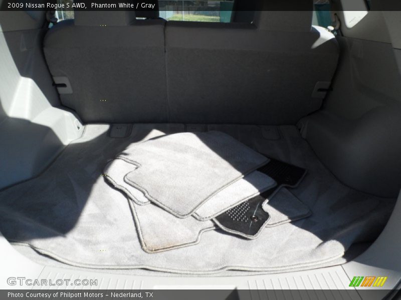 Phantom White / Gray 2009 Nissan Rogue S AWD