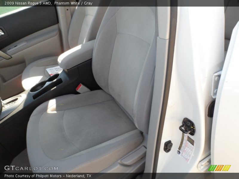 Phantom White / Gray 2009 Nissan Rogue S AWD