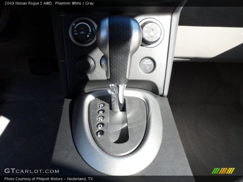Phantom White / Gray 2009 Nissan Rogue S AWD