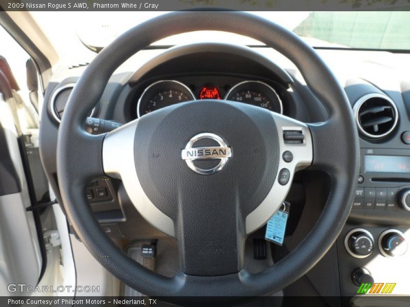 Phantom White / Gray 2009 Nissan Rogue S AWD