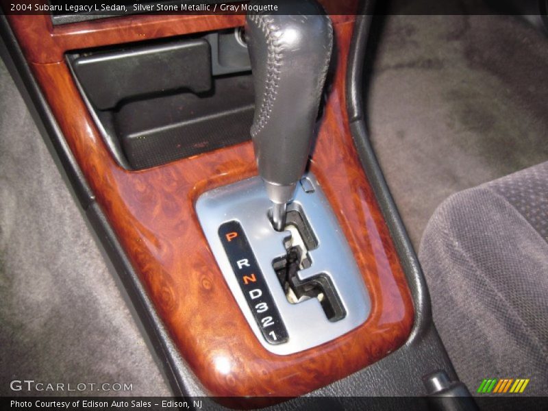 Silver Stone Metallic / Gray Moquette 2004 Subaru Legacy L Sedan