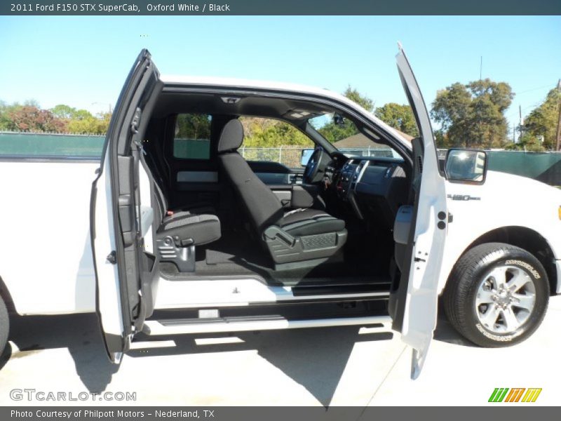 Oxford White / Black 2011 Ford F150 STX SuperCab