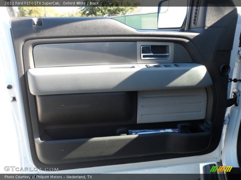 Oxford White / Black 2011 Ford F150 STX SuperCab