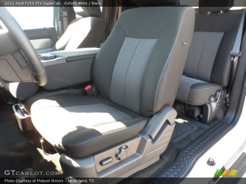 Oxford White / Black 2011 Ford F150 STX SuperCab