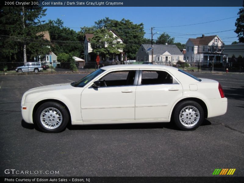 Cool Vanilla / Dark Slate Gray/Light Graystone 2006 Chrysler 300