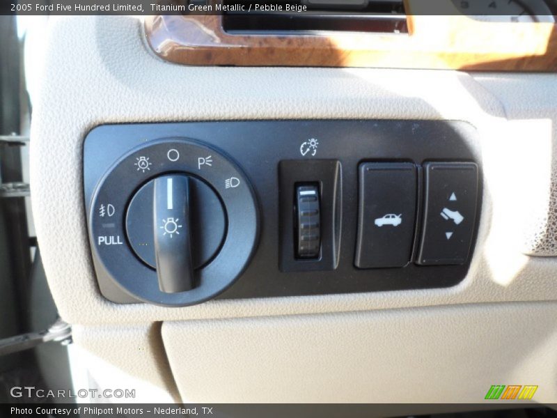 Titanium Green Metallic / Pebble Beige 2005 Ford Five Hundred Limited