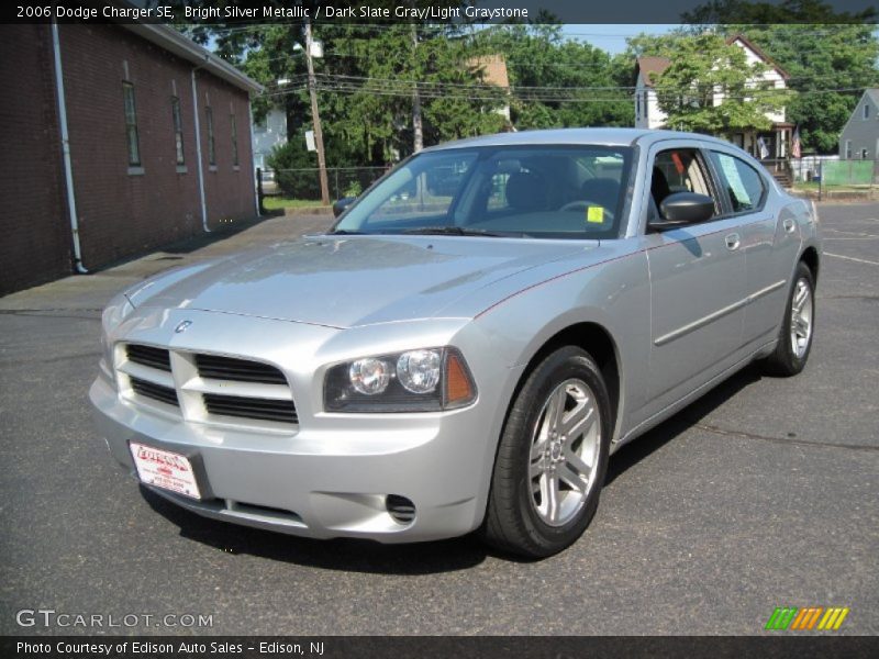 Bright Silver Metallic / Dark Slate Gray/Light Graystone 2006 Dodge Charger SE