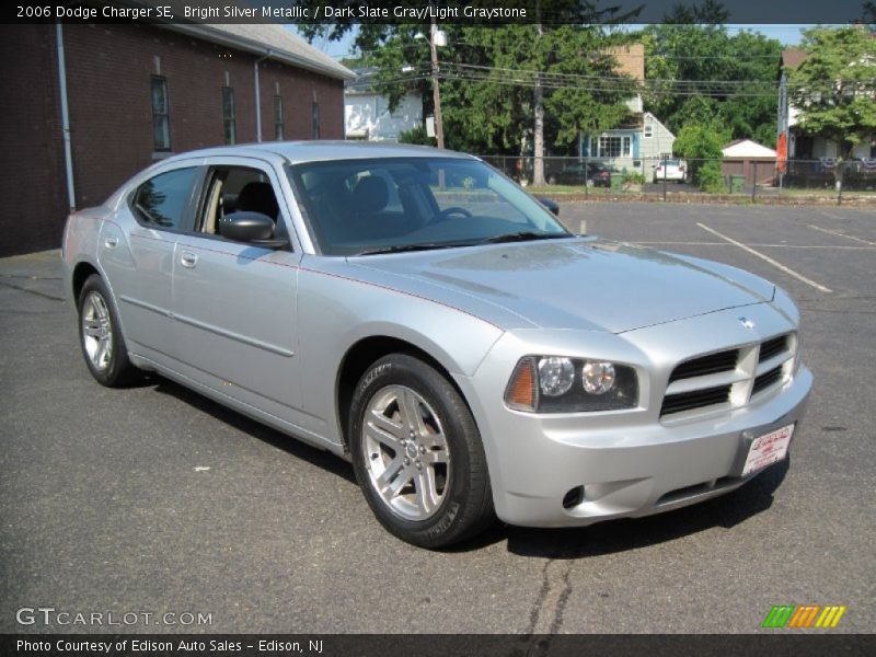 Bright Silver Metallic / Dark Slate Gray/Light Graystone 2006 Dodge Charger SE