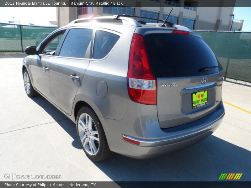 Titanium Gray Metallic / Black 2012 Hyundai Elantra SE Touring