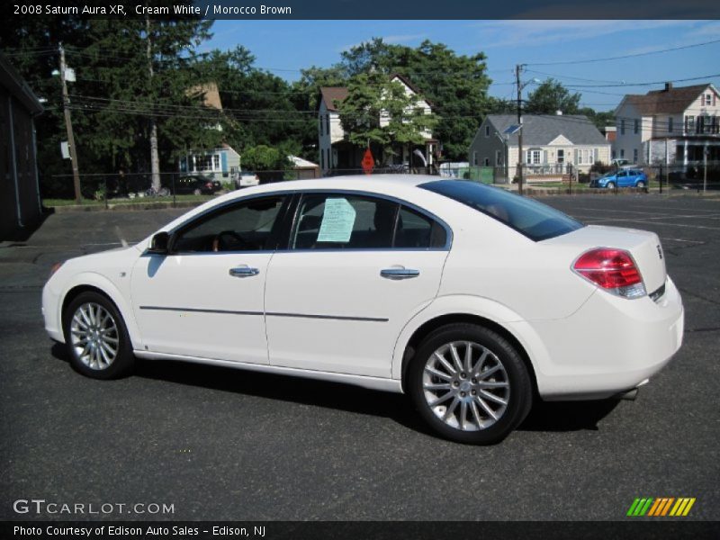 Cream White / Morocco Brown 2008 Saturn Aura XR