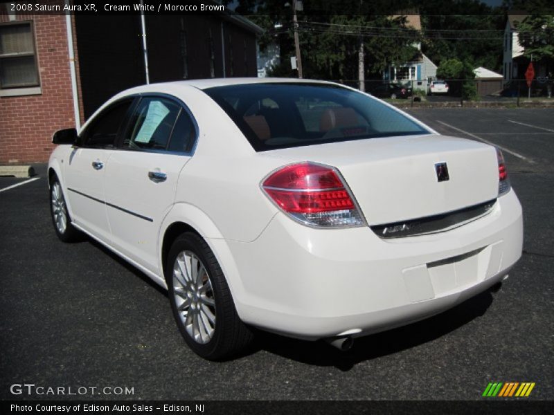 Cream White / Morocco Brown 2008 Saturn Aura XR