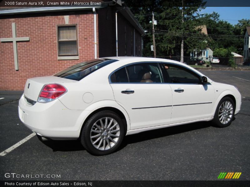 Cream White / Morocco Brown 2008 Saturn Aura XR