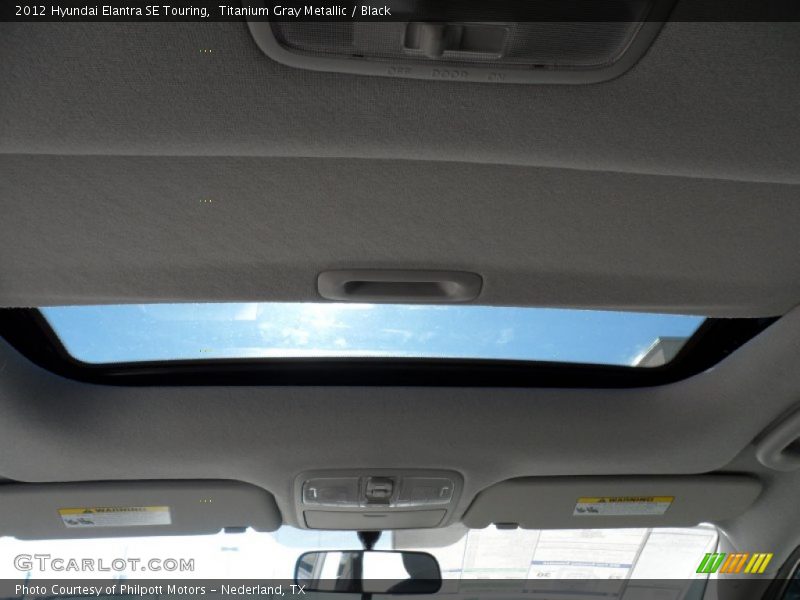 Titanium Gray Metallic / Black 2012 Hyundai Elantra SE Touring