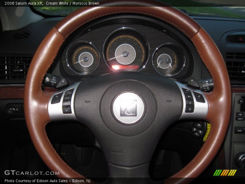 Cream White / Morocco Brown 2008 Saturn Aura XR