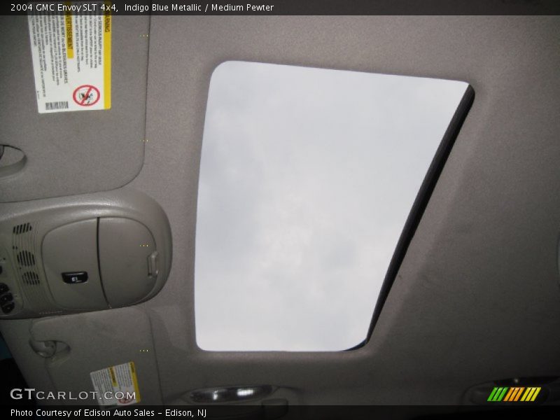 Indigo Blue Metallic / Medium Pewter 2004 GMC Envoy SLT 4x4