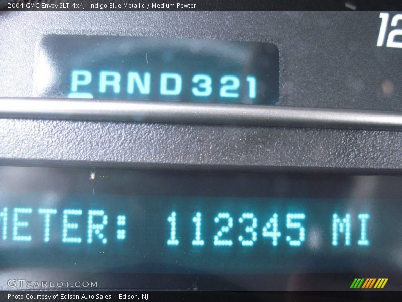 Indigo Blue Metallic / Medium Pewter 2004 GMC Envoy SLT 4x4