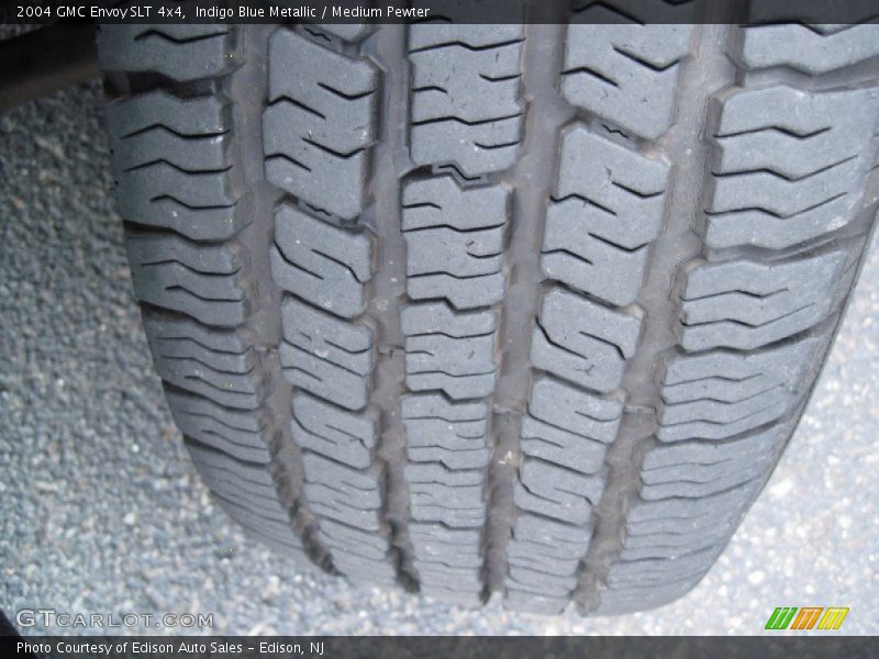 Indigo Blue Metallic / Medium Pewter 2004 GMC Envoy SLT 4x4