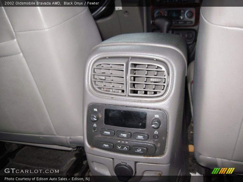 Black Onyx / Pewter 2002 Oldsmobile Bravada AWD