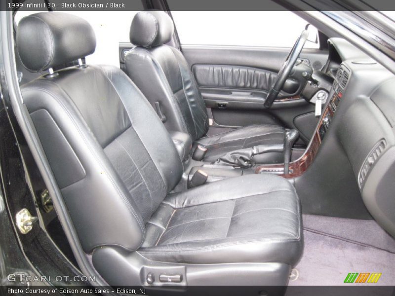 Black Obsidian / Black 1999 Infiniti I 30
