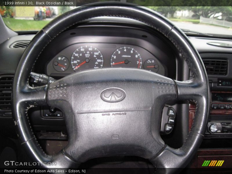 Black Obsidian / Black 1999 Infiniti I 30