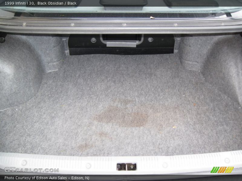Black Obsidian / Black 1999 Infiniti I 30