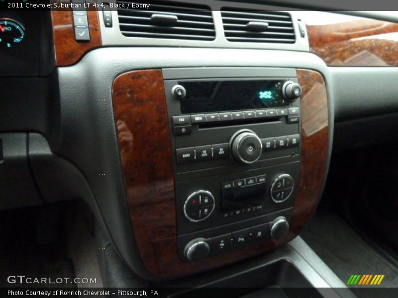 Black / Ebony 2011 Chevrolet Suburban LT 4x4