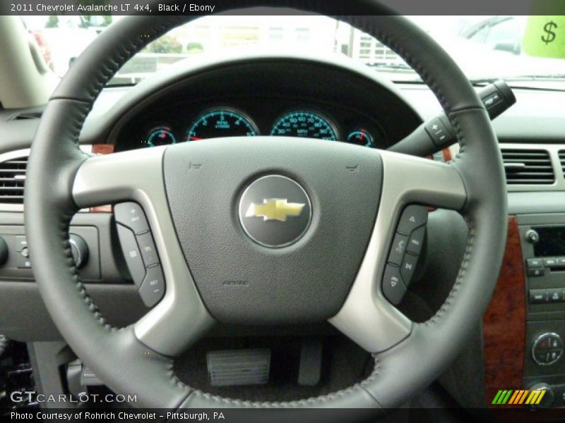 Black / Ebony 2011 Chevrolet Avalanche LT 4x4