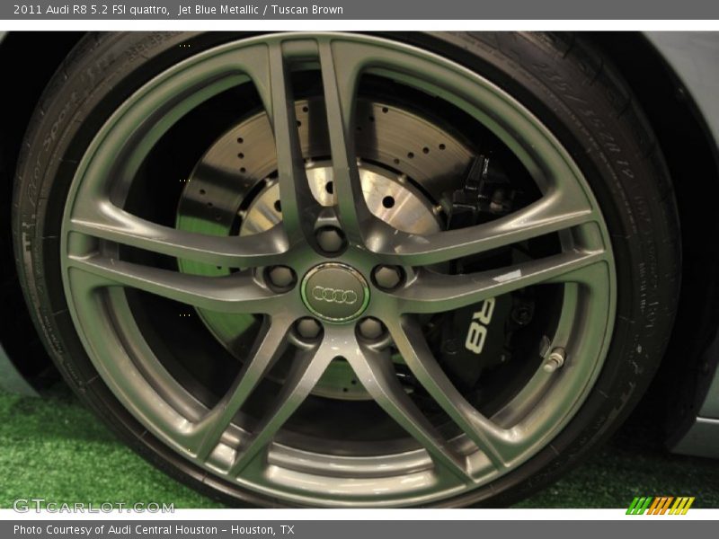 2011 R8 5.2 FSI quattro Wheel