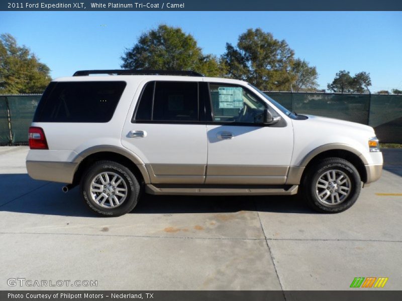 White Platinum Tri-Coat / Camel 2011 Ford Expedition XLT