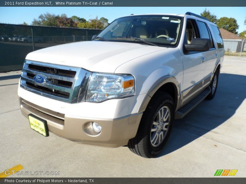 White Platinum Tri-Coat / Camel 2011 Ford Expedition XLT