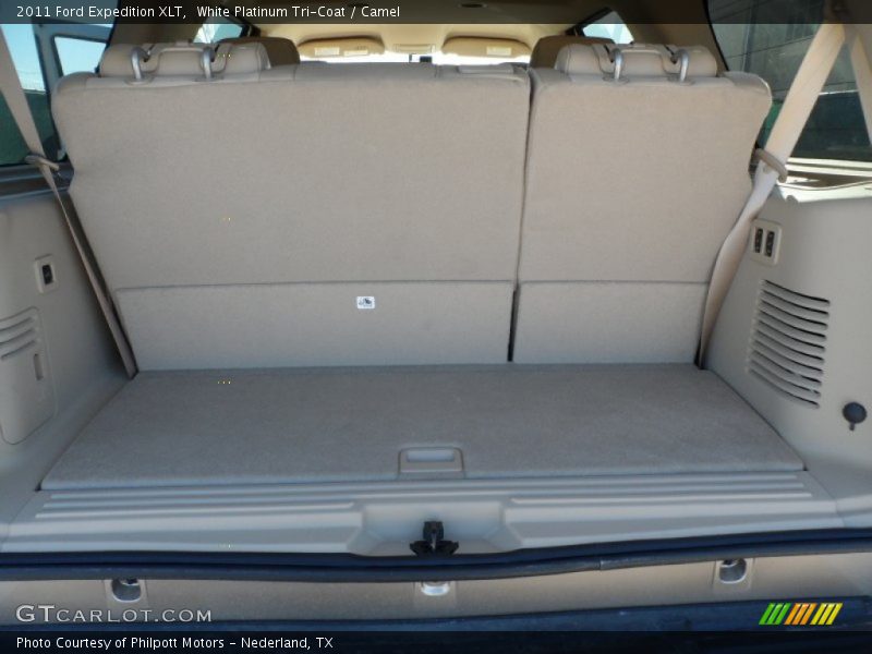 White Platinum Tri-Coat / Camel 2011 Ford Expedition XLT