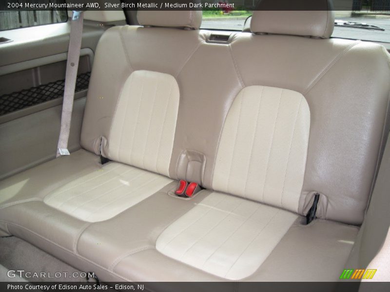 Silver Birch Metallic / Medium Dark Parchment 2004 Mercury Mountaineer AWD