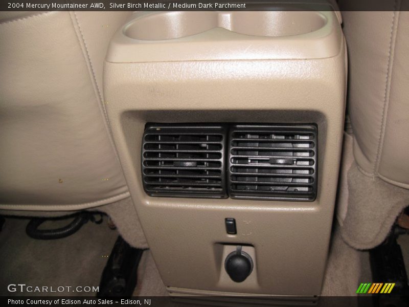 Silver Birch Metallic / Medium Dark Parchment 2004 Mercury Mountaineer AWD