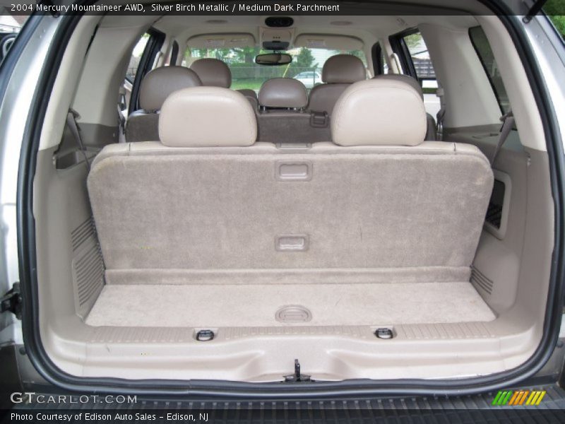 Silver Birch Metallic / Medium Dark Parchment 2004 Mercury Mountaineer AWD