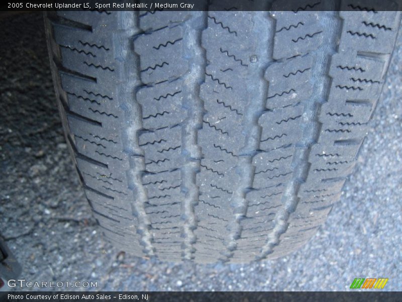 Sport Red Metallic / Medium Gray 2005 Chevrolet Uplander LS