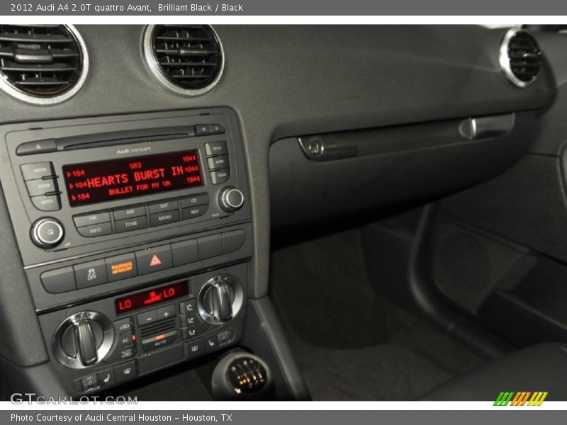 Brilliant Black / Black 2012 Audi A4 2.0T quattro Avant
