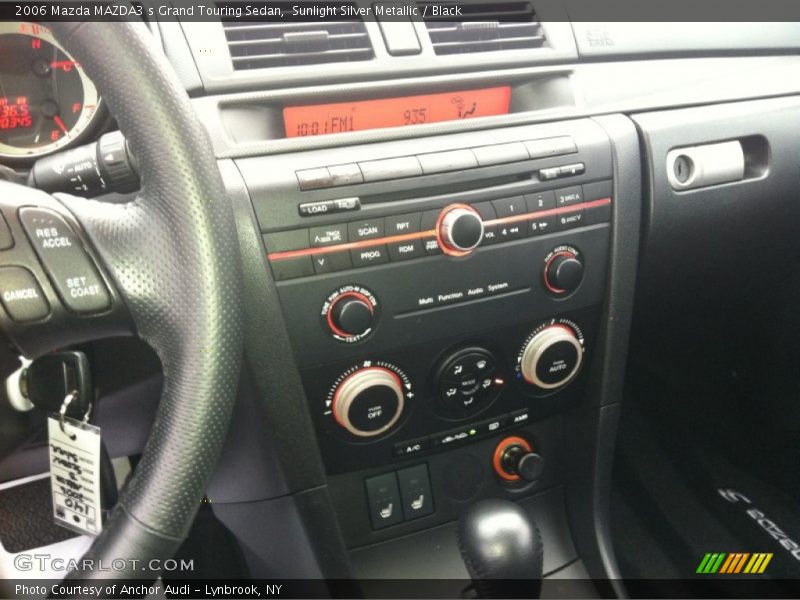 Sunlight Silver Metallic / Black 2006 Mazda MAZDA3 s Grand Touring Sedan