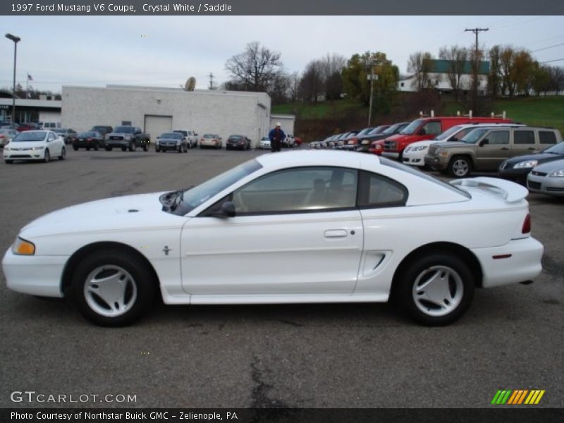 Crystal White / Saddle 1997 Ford Mustang V6 Coupe