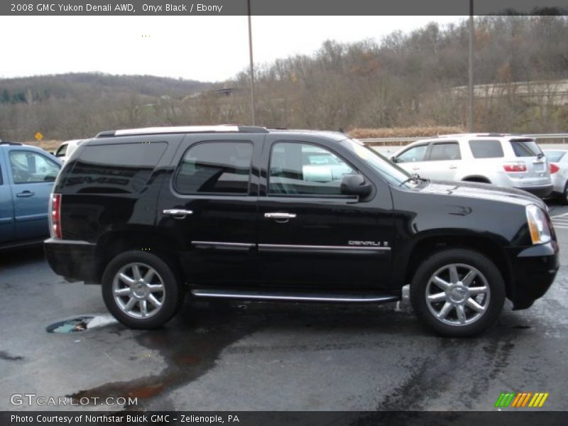 Onyx Black / Ebony 2008 GMC Yukon Denali AWD