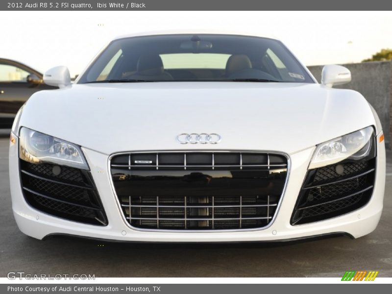  2012 R8 5.2 FSI quattro Ibis White