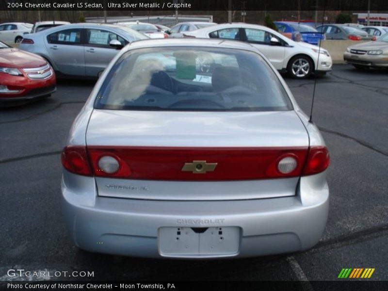 Ultra Silver Metallic / Graphite 2004 Chevrolet Cavalier LS Sedan