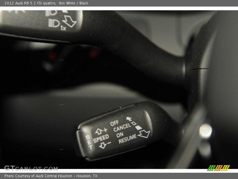 Cruise Control - 2012 Audi R8 5.2 FSI quattro