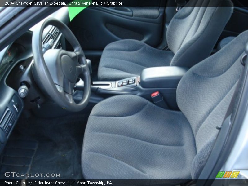 Ultra Silver Metallic / Graphite 2004 Chevrolet Cavalier LS Sedan