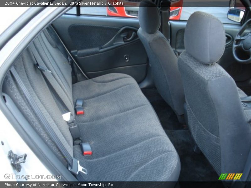 Ultra Silver Metallic / Graphite 2004 Chevrolet Cavalier LS Sedan