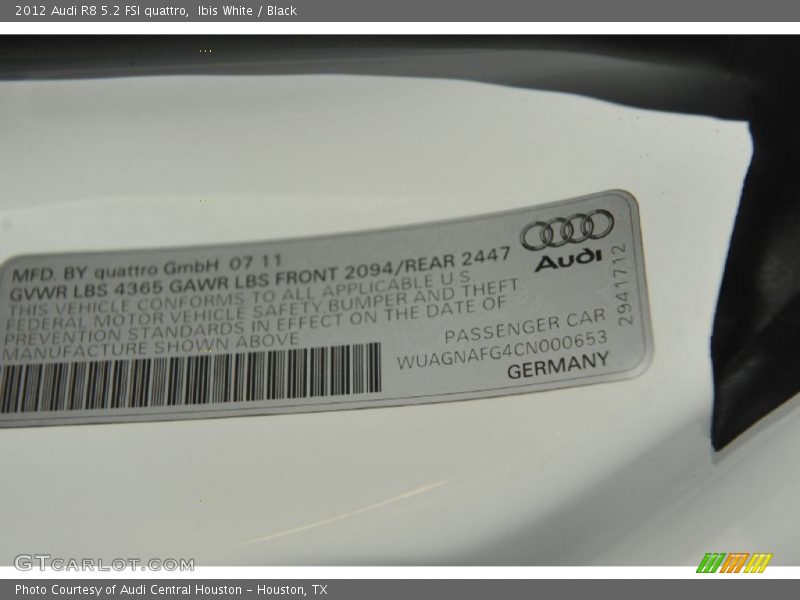 Info Tag of 2012 R8 5.2 FSI quattro