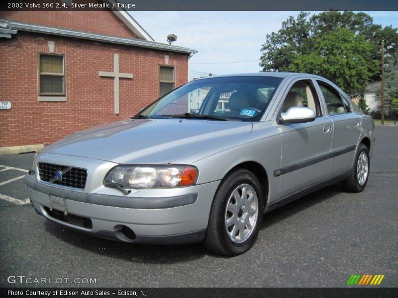 Silver Metallic / Taupe 2002 Volvo S60 2.4