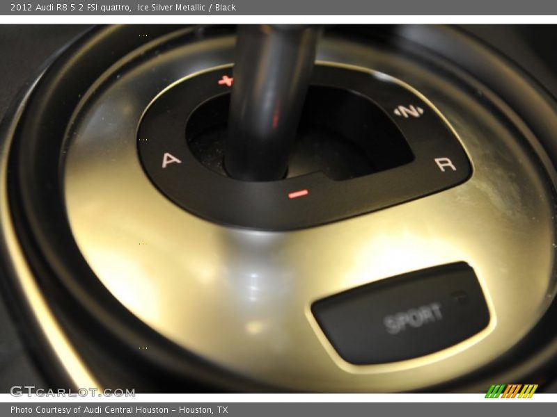  2012 R8 5.2 FSI quattro 6 Speed R tronic Automatic Shifter