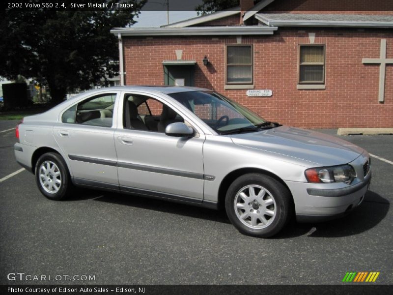 Silver Metallic / Taupe 2002 Volvo S60 2.4